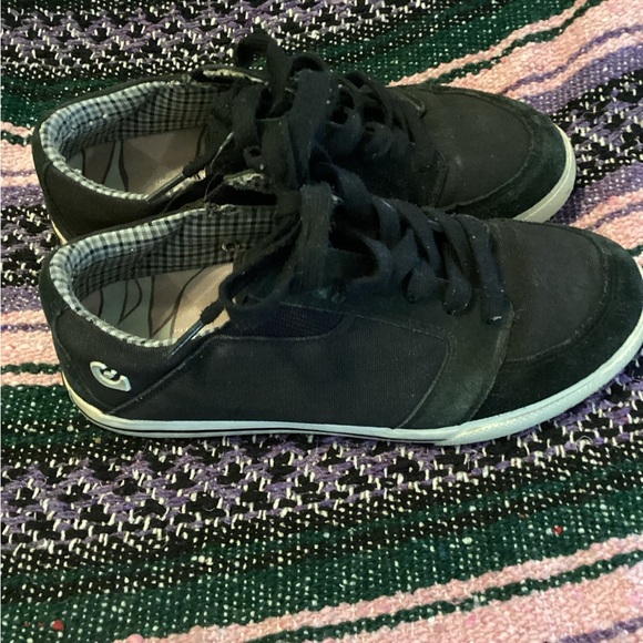 Gravis women’s low down sneaker-SZ 9 - Picture 2 of 3